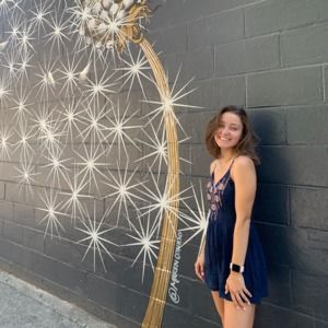 Meet your Posher, Lauren